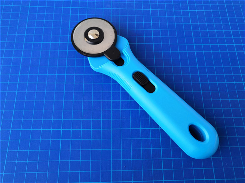 Blue 45mm cutter
